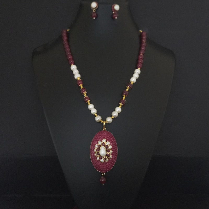Kriaa Maroon Beads And Pearl Gold Plated Necklace Set - 2800326D