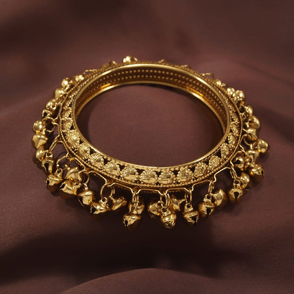 Etnico 18k Gold Plated Alloy Intricately Designed Handcrafted Embellished with Ghungroo Bangles for Women (ADB424FL-a)