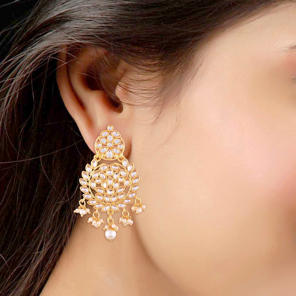 Etnico Traditional Gold Plated Chandbali Earrings Encased With Faux Kundans For Women/Girls (E2493W)