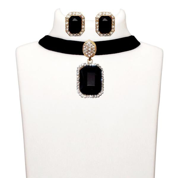 Jeweljunk Black Stone Gold Plated Choker Necklace Set - 1108714C