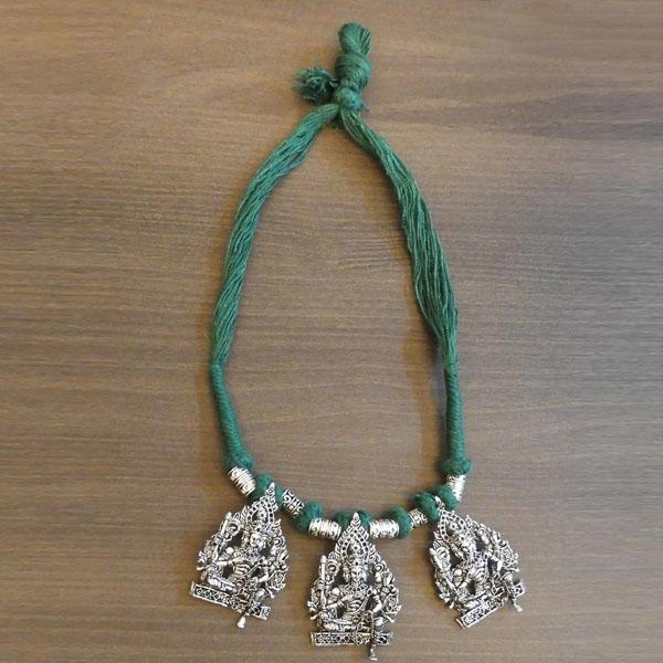 Jeweljunk Green Thread Silver Plated Temple Necklace - 1111508H