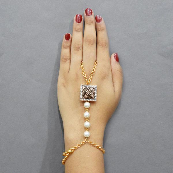 Tip Top Fashions Austrian Stone And Pearl Hand Harness - 1503124