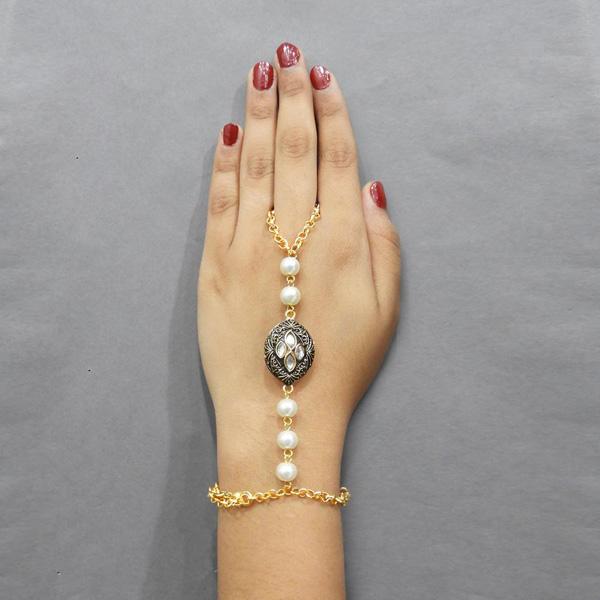 Tip Top Fashions Austrian Stone And Pearl Hand Harness - 1503126