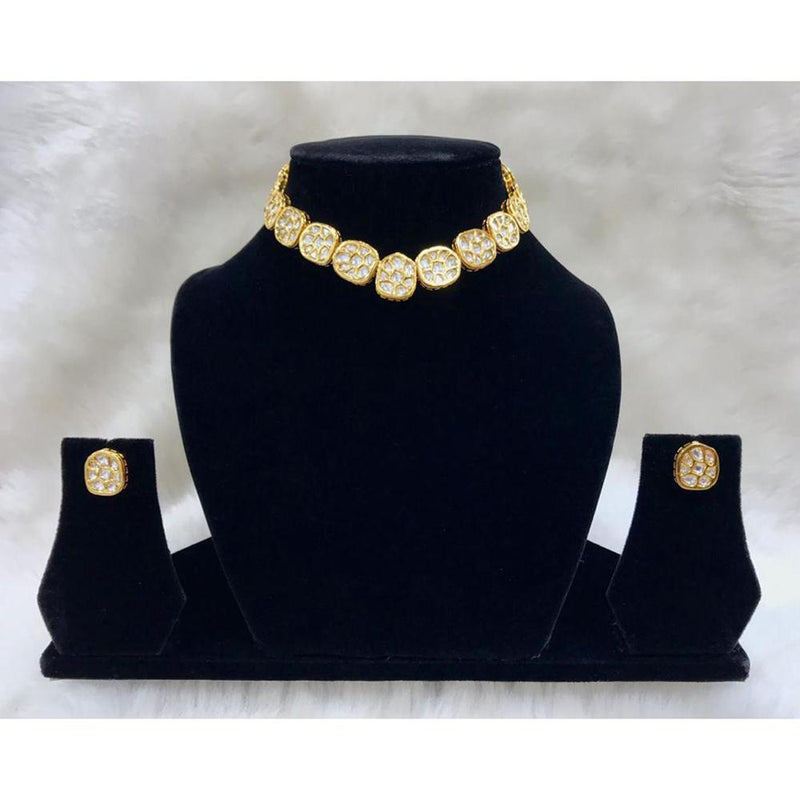 Tarangavi White Kundan Gold Plated Choker Necklace Set - FNV-2201