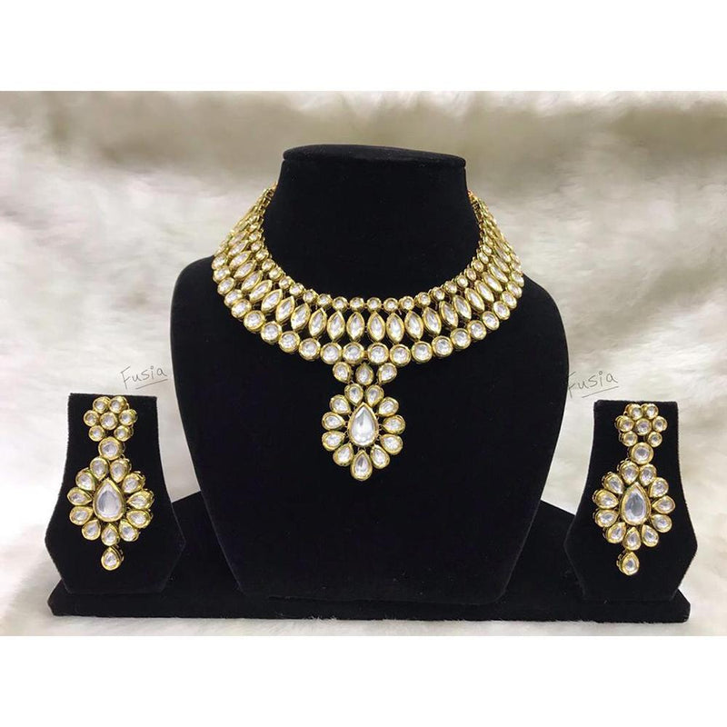 Tarangavi White Kundan Gold Plated Choker Necklace Set - FNV-402