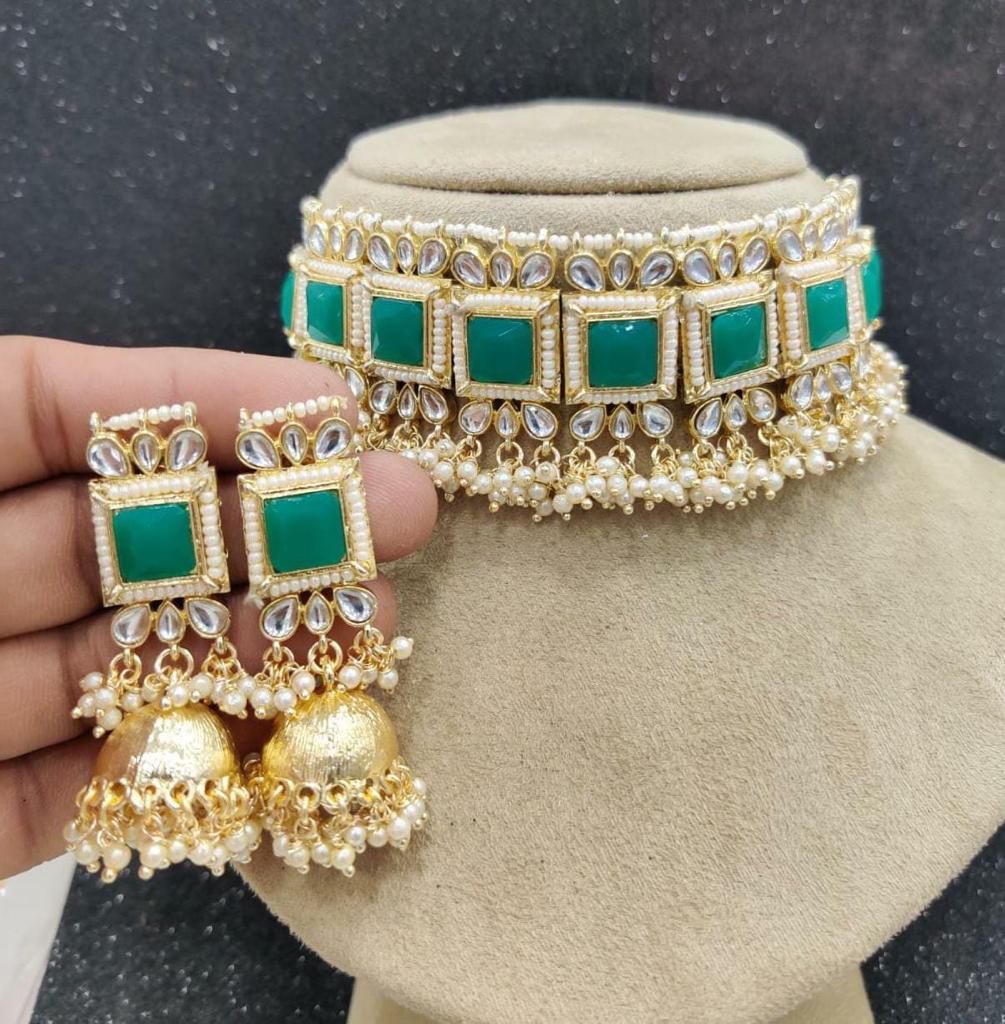 India Art Gold Plated Kundan And Pearl Necklace Set