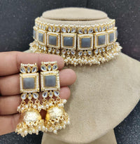 India Art Gold Plated Kundan And Pearl Necklace Set