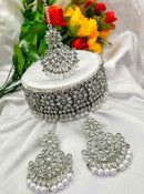 India Art Silver Plated Kundan And Peral Necklace Set