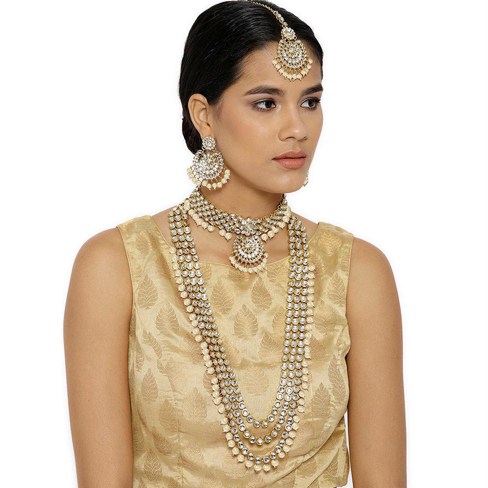 Etnico Traditional 18K Gold Plated Kundan & Pearl Studded Bridal Choker Necklace Jewellery Set With Earrings & Maang Tikka for Women (IJ325W)