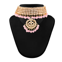 Etnico 18K Gold Plated Traditional Kundan & Pearl Studded Choker Necklace Jewellery Set with Earrings & Maang Tikka For Women (K7058Pi)