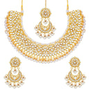 Etnico 18K Gold Plated Traditional Handcrafted Faux Kundan & Pearl Studded Bridal Choker Necklace Jewellery Set with Earrings & Maang Tikka (K7076W)