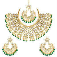 Etnico 18K Gold Plated Traditional Handcrafted Faux Kundan & Pearl Studded Bridal Choker Necklace Jewellery Set with Earrings & Maang Tikka (K7077G)