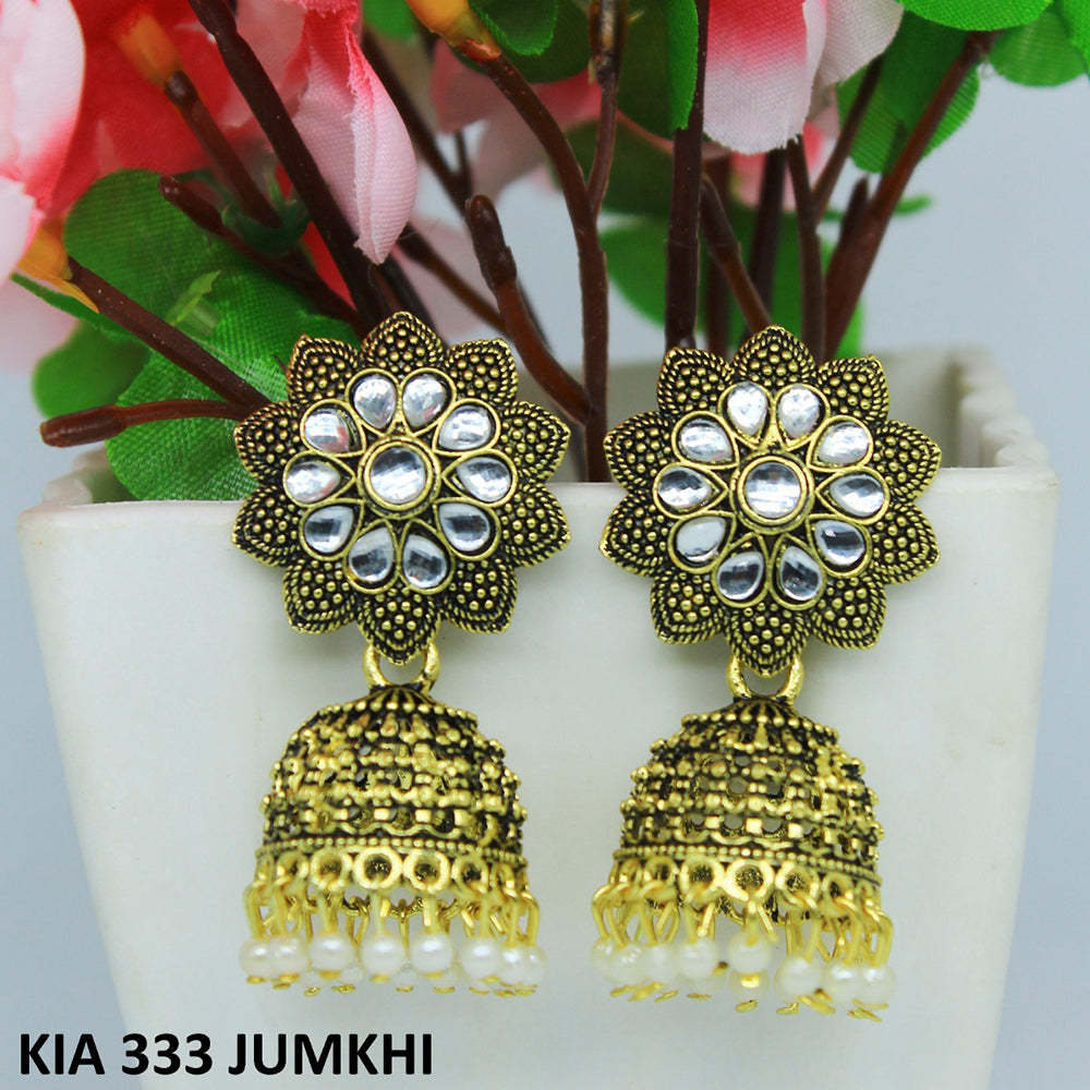 Mahavir Gold Plated Pota Stone And Beads Jhumki Earrings
