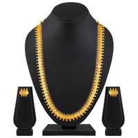 Etnico 18K Gold Plated Traditional South Indian Stylish Coin Maharani Haar Necklace With Earrings For Women & Girls (MC045)