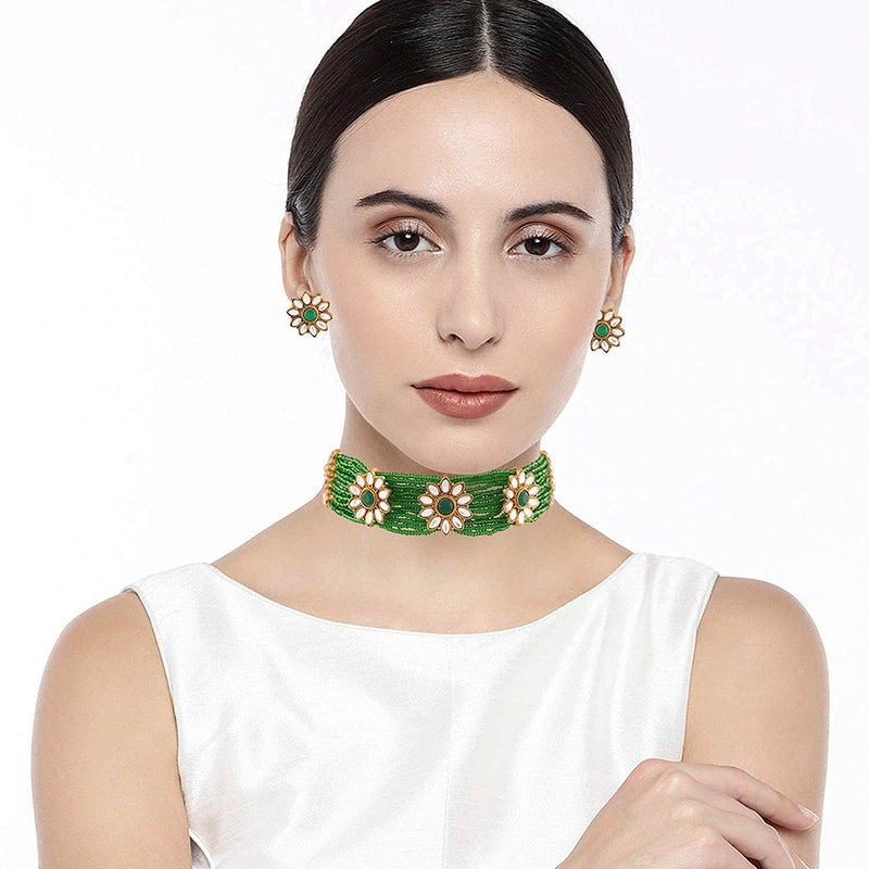 Etnico 18K Gold Plated Traditional Floral Pearl & Beads Choker Necklace Jewellery Set With Earrings for Women (ML228G)