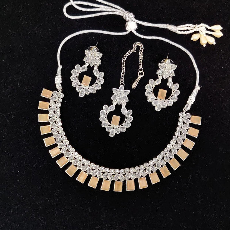 Manisha Jewellery Crystal Stone Silver Plated Choker Necklace Set