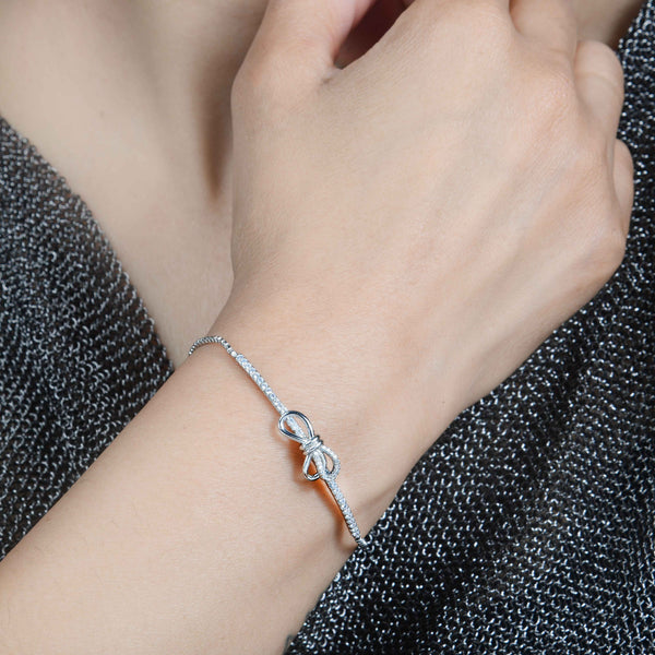 Nipura Silver Life-long Knott Bolo-bracelet