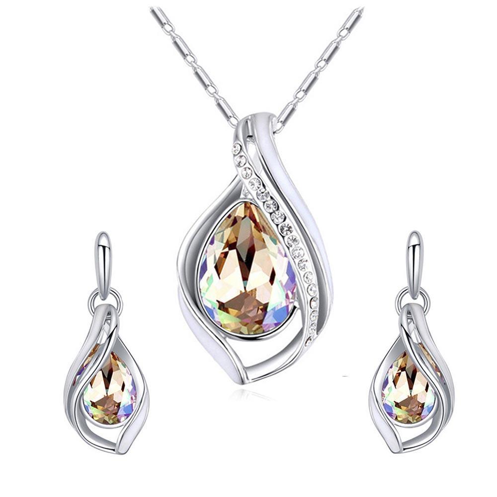 Mahi Waterdrop LCT Pendant set