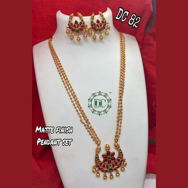 Diksha Collection Gold Plated Pota Stone Necklace Set