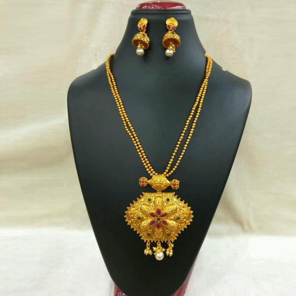 Utkrishtt Gold Plated Green Pota Stone Copper Necklace Set - 1111807A