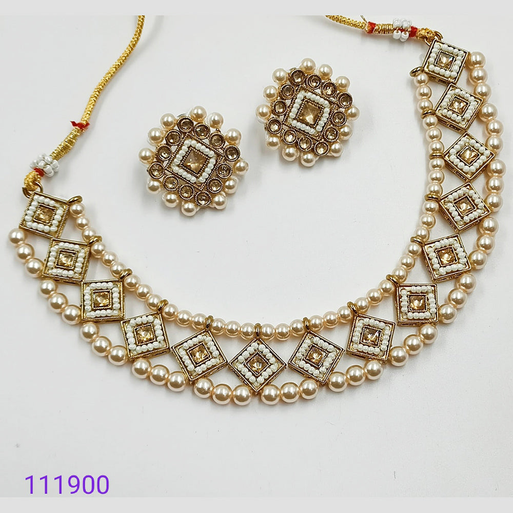 Padmawati Bangles Pearl & Kundan Gold Plated Necklace Set