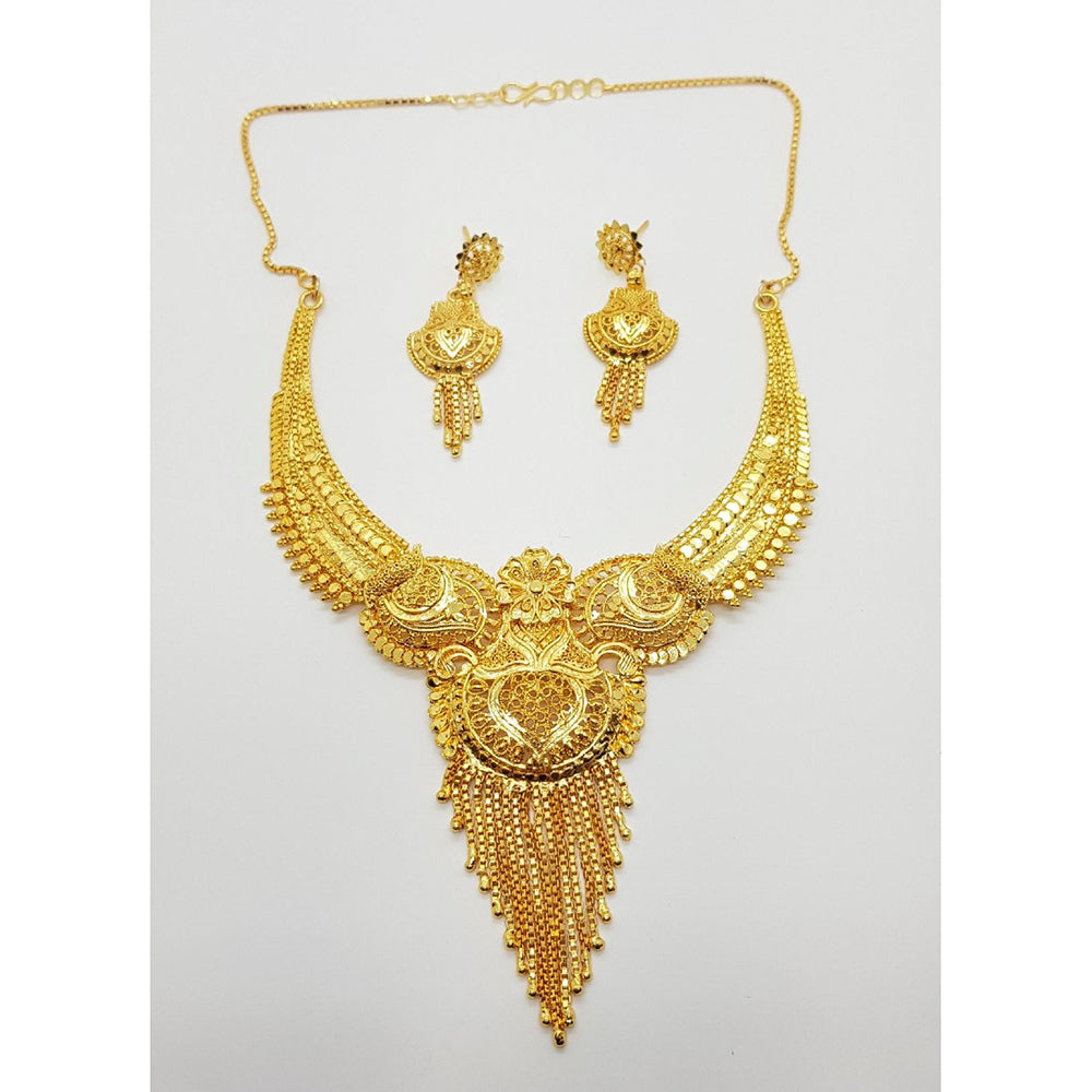 Raiyaraj Forming Look  Pack Of 3 Necklace Set