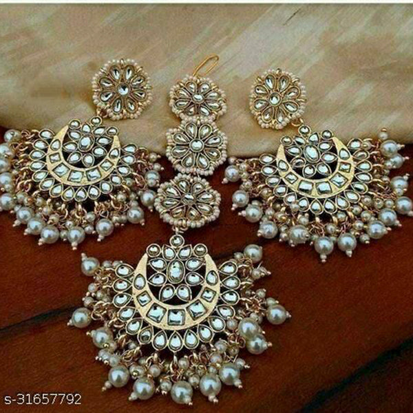 Kundan earring sale with maang tikka