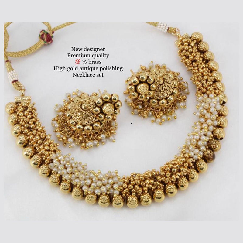 Sai Fashion Brass Gold Antique Polishing Pearl Necklace Set