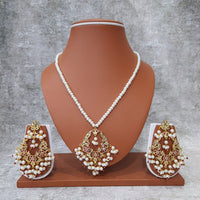 Shagna Gold Plated Ad Stone Necklace Set
