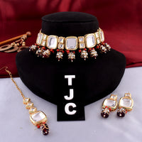 The Jewellery Creations Gold Plated Kundan Choker Necklace Set