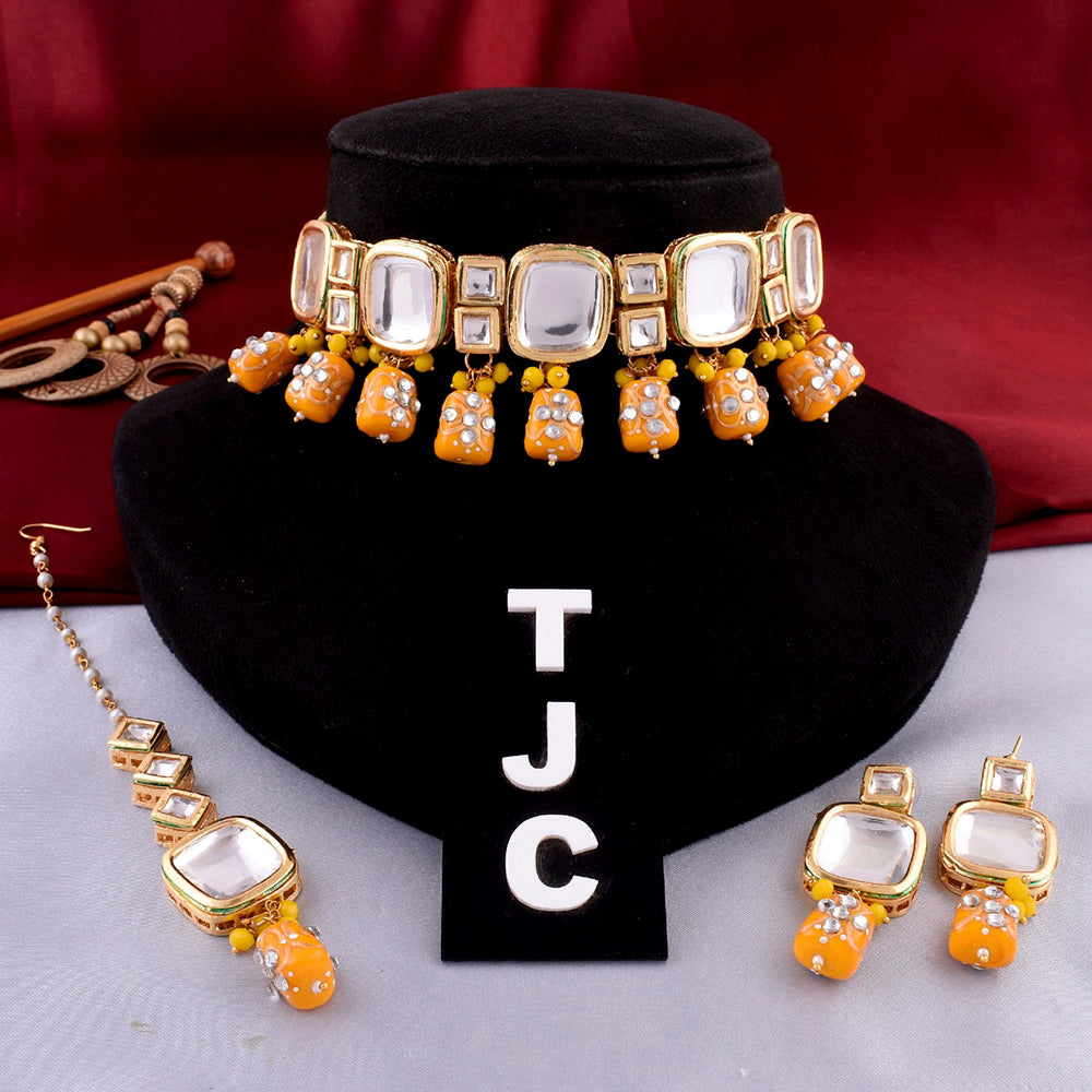 The Jewellery Creations Gold Plated Kundan Choker Necklace Set