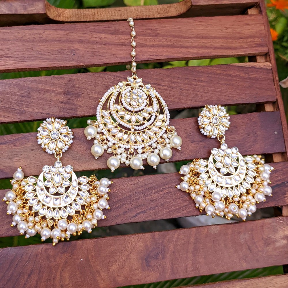 Vaamika Gold Plated Kundan Stone Dangler Earrings With Maang Tikka