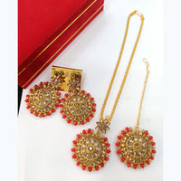 Vaamika Gold Plated Pota Stone & Pearl Necklace Set With Maang Tikka