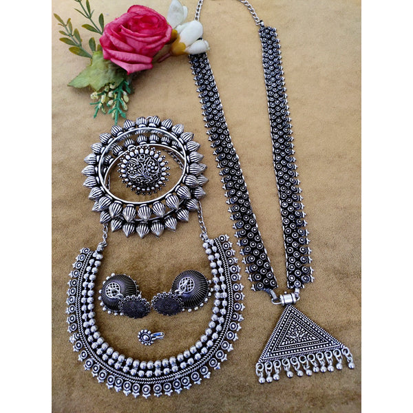 Vaamika Oxidized Plated Jewellery Combo