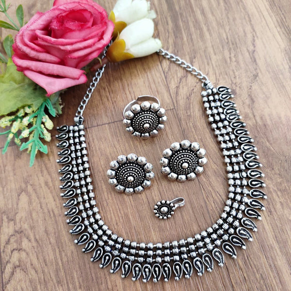 Vaamika Oxidized Plated Jewellery Combo