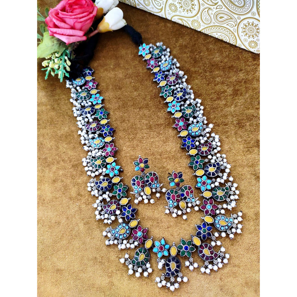 Vaamika Oxidized Plated Pota Stone & Pearl & Necklace Set