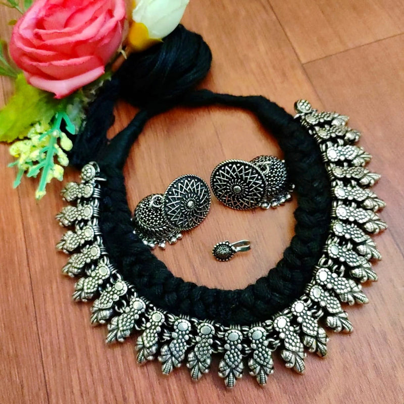 Vaamika Thread Oxidised Necklace Set With Nose Pin