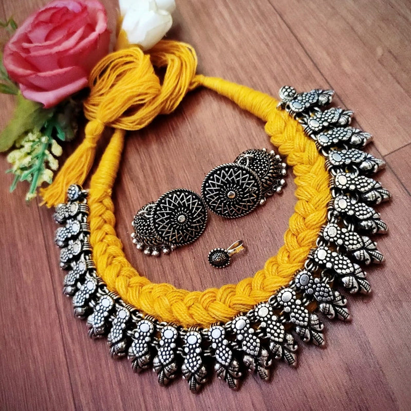 Vaamika Thread Oxidised Necklace Set With Nose Pin