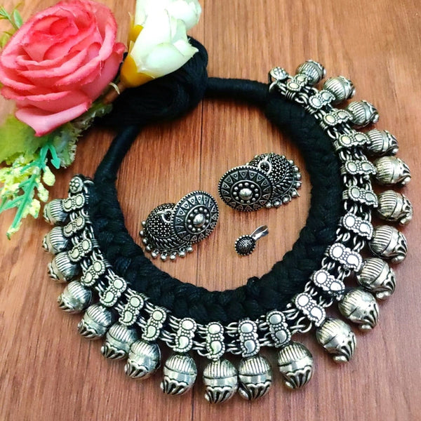 Vaamika Thread Oxidised Necklace Set With Nose Pin