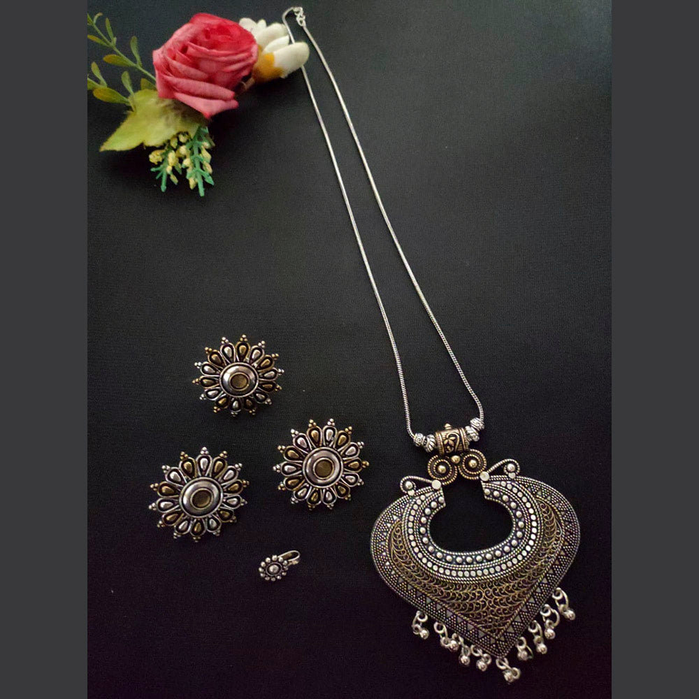 Vaamika Oxidised 2Tone Plated Chain Pendant Stud Ring & Nose Pin Combo