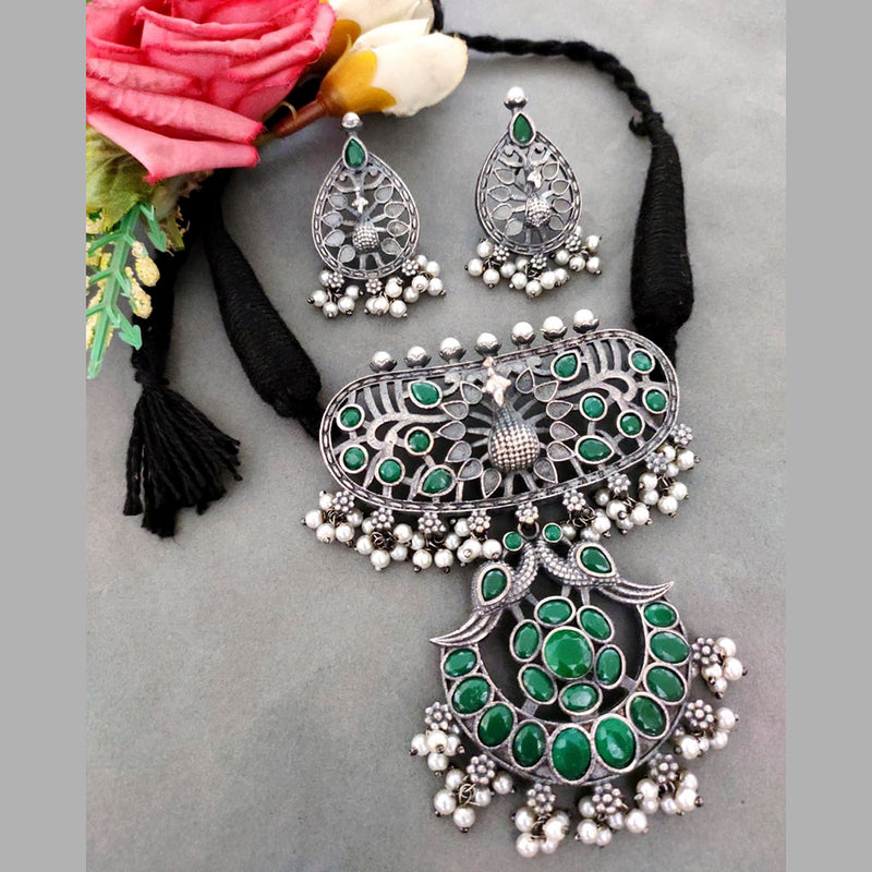 Vaamika Blaack Pota Stone Thread Oxidized Plated Necklace Set