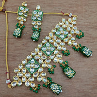 Vaamika Gold Plated Kundan Stone & Beads Traditional Choker Necklace Set