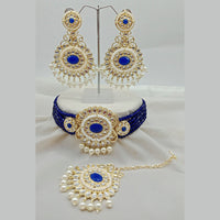 Vaamika Gold Plated Kundan Stone & Beads Traditional Choker Necklace Set