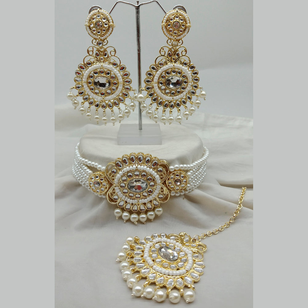 Vaamika Gold Plated Kundan Stone & Beads Traditional Choker Necklace Set