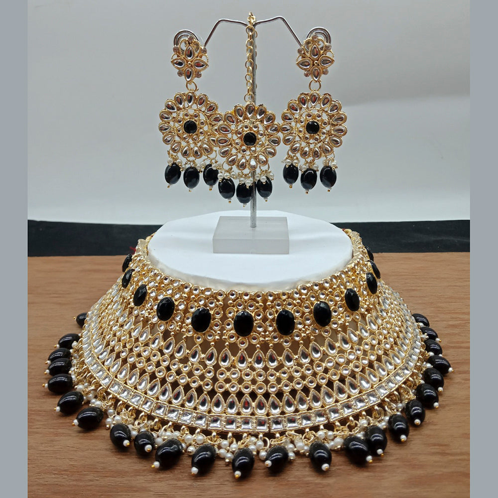 Vaamika Gold Plated Kundan Stone & Beads Traditional Choker Necklace Set