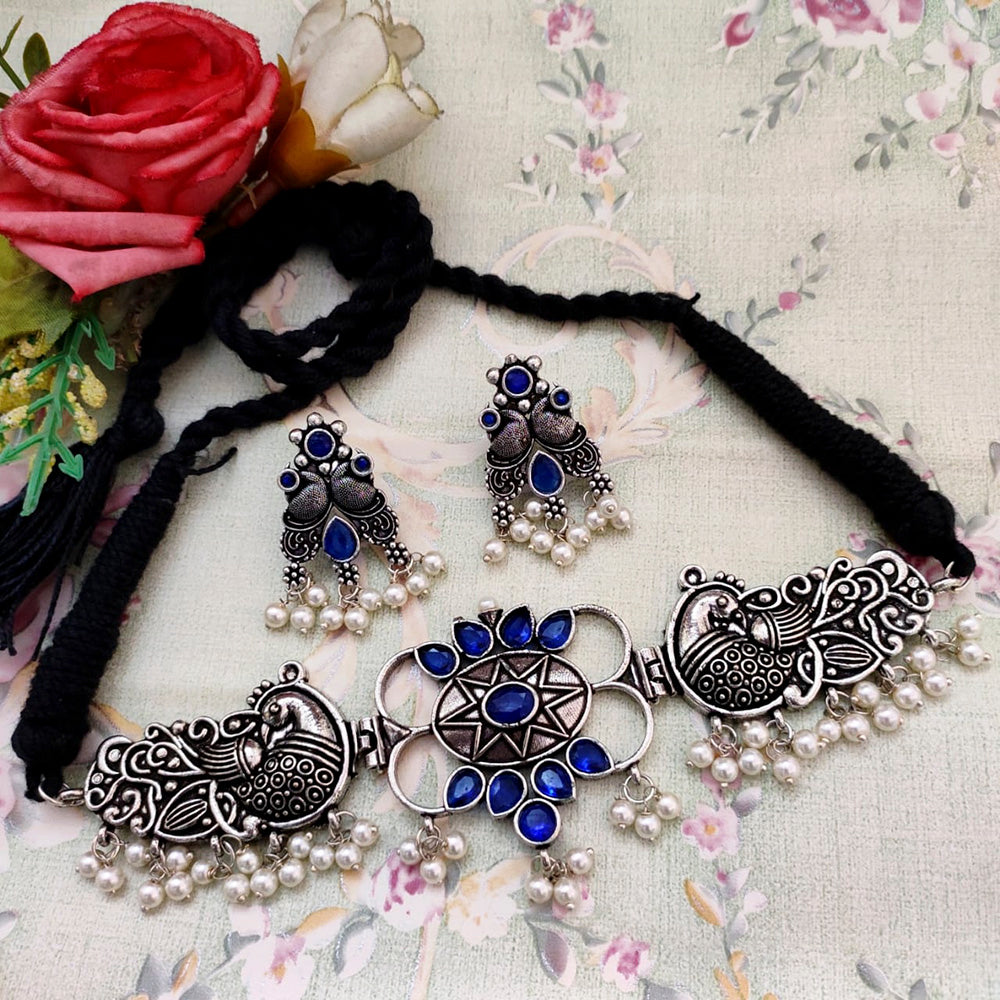 Vaamika Oxidized Plated Pota Stone Thread Necklace Set