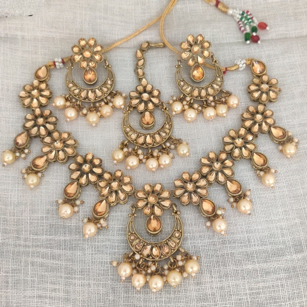Vaamika Gold Plated Kundan Stone & Beads Necklace Set
