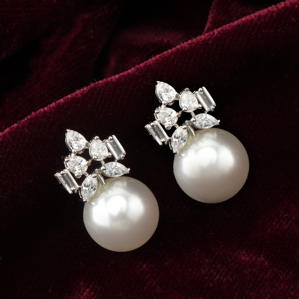 Nipura Zircon Pearl Fall Earrings